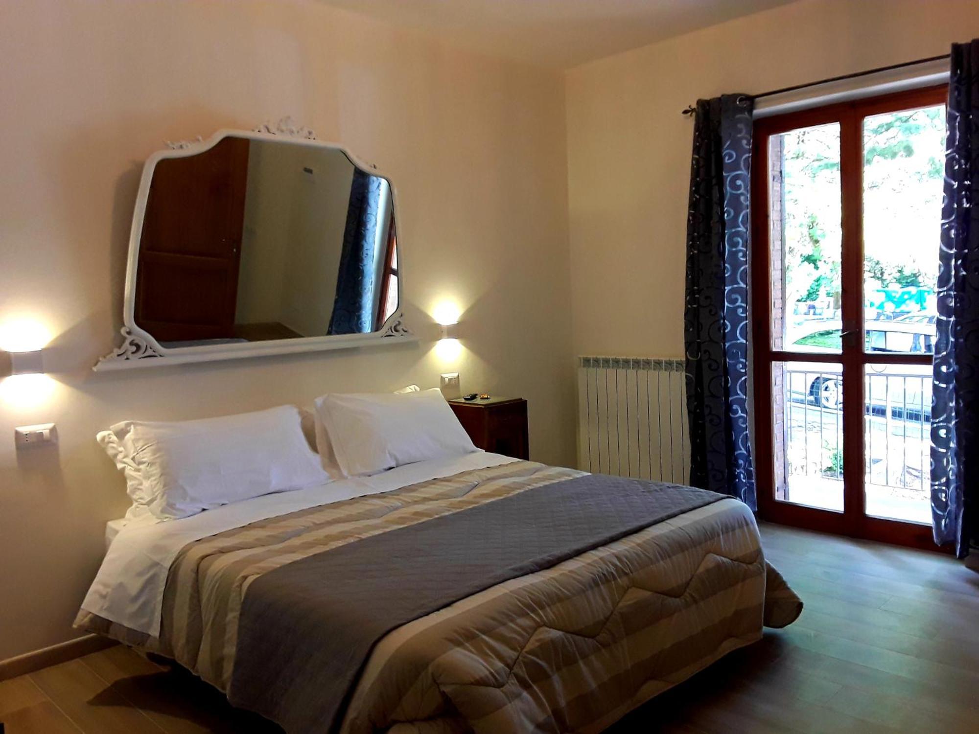 Suite Umberto I Assisi Esterno foto