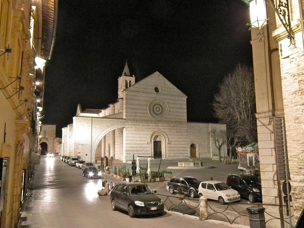 Suite Umberto I Assisi Esterno foto